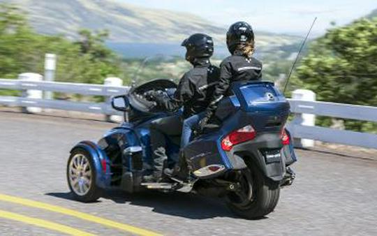 2016 Can-Am Spyder RT Limited