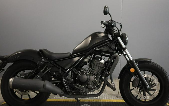 2020 Honda Rebel 300 Review (16 Fast Facts For City Cruising)