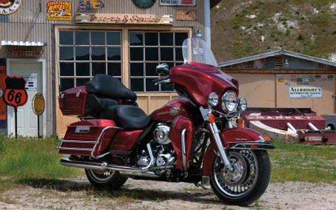 2012 Harley-Davidson Electra Glide® CVO™ Ultra Classic®