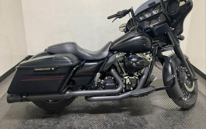 2016 Harley-Davidson Street Glide Special