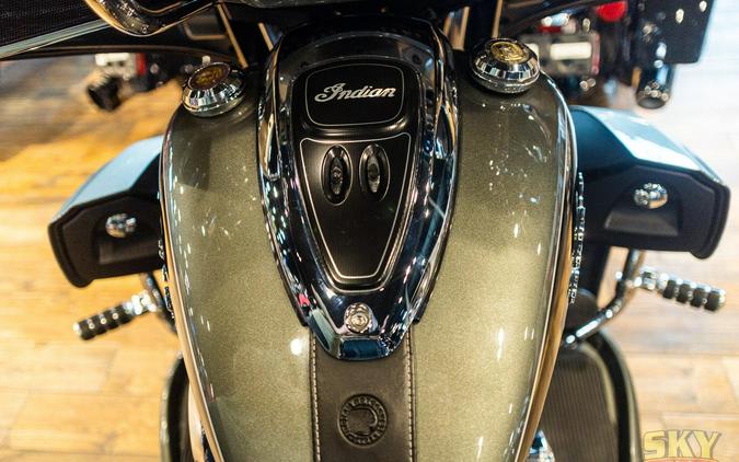 2021 Indian Motorcycle ROADMASTER ALUM JDTHNDR BLK 49ST Base