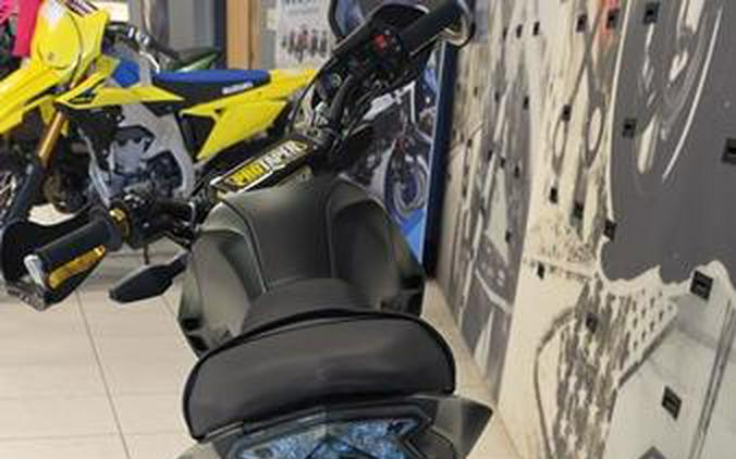 2025 Kawasaki Z125 PRO Cypher Camo Beige