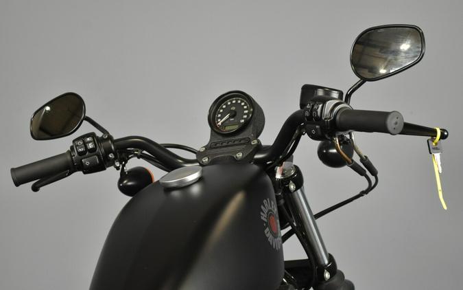 2016 Harley-Davidson Iron 883