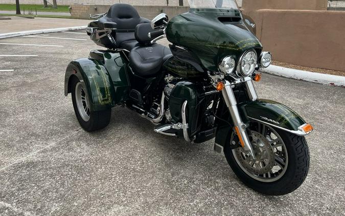 2019 Harley-Davidson Trike FLHTCUTG - Tri Glide Ultra