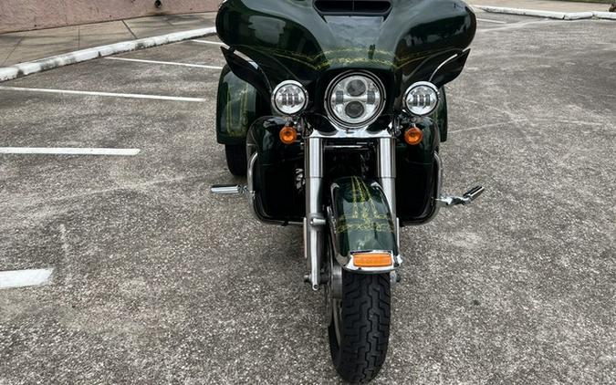 2019 Harley-Davidson Trike FLHTCUTG - Tri Glide Ultra
