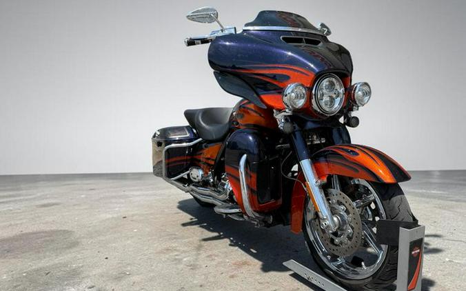 2015 Harley-Davidson Street Glide CVO