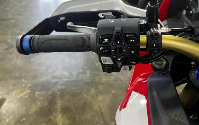 2026 Honda® Africa Twin Adventure Sports ES