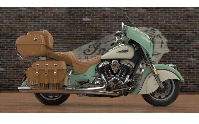 2017 ROADMASTER, WILLOW GREEN/CREAM, 49ST - Indian Motorcycle