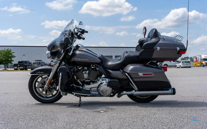 2017 Harley-Davidson® FLHTK - Ultra Limited