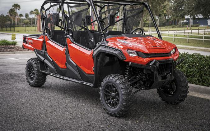 2023 Honda® Pioneer 1000-6 Deluxe Crew