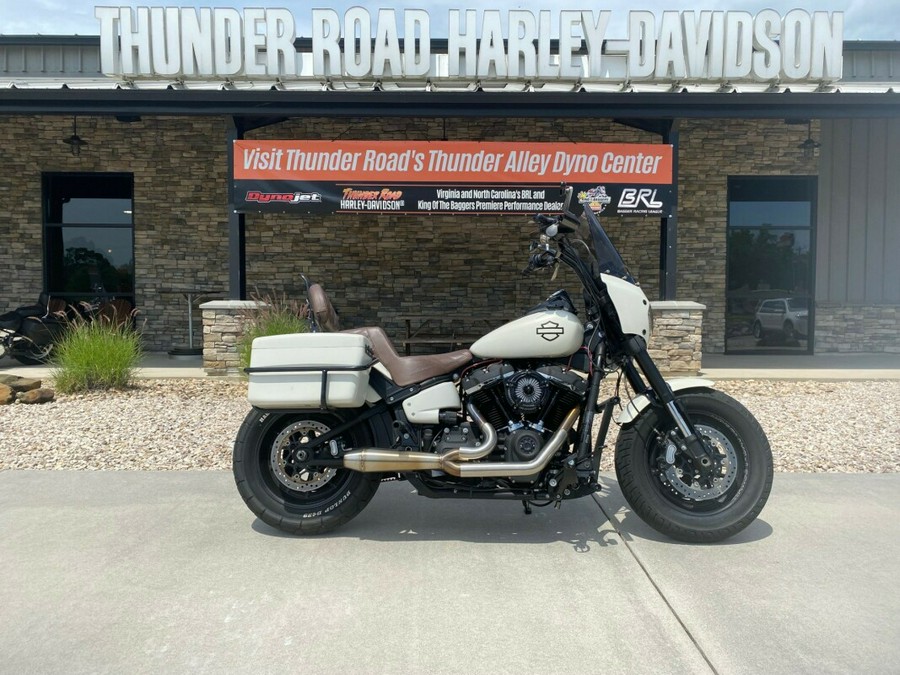 2019 Harley-Davidson Fat Bob 114 Bonneville Salt Denim