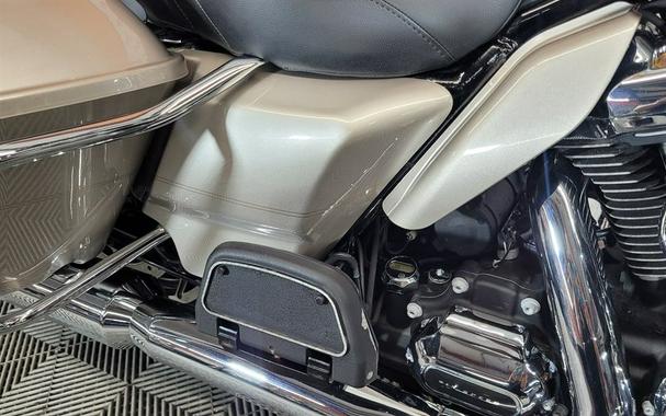 2018 Harley Davidson Ultra Flhtcu