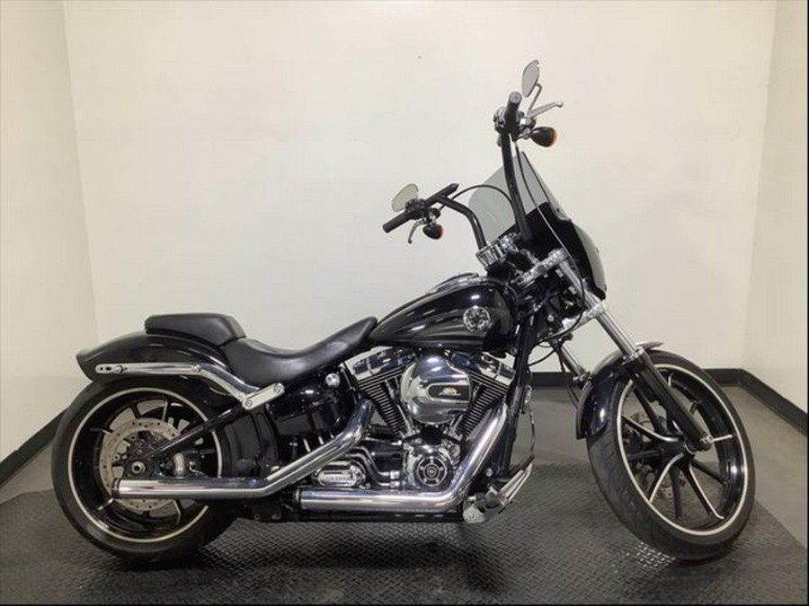 2016 Harley-Davidson Softail Breakout