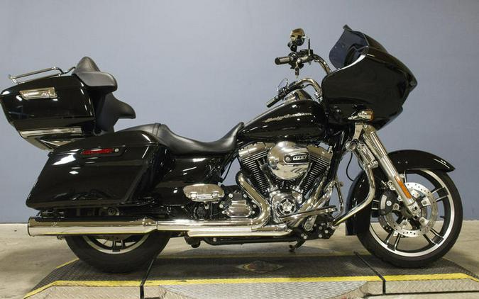 2016 Harley-Davidson® FLTRX - Road Glide®