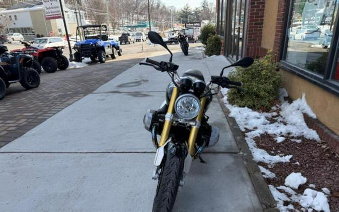 2019 BMW R nineT Black Storm Metallic