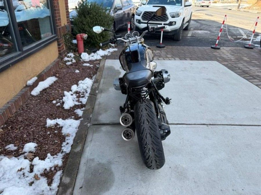 2019 BMW R nineT Black Storm Metallic