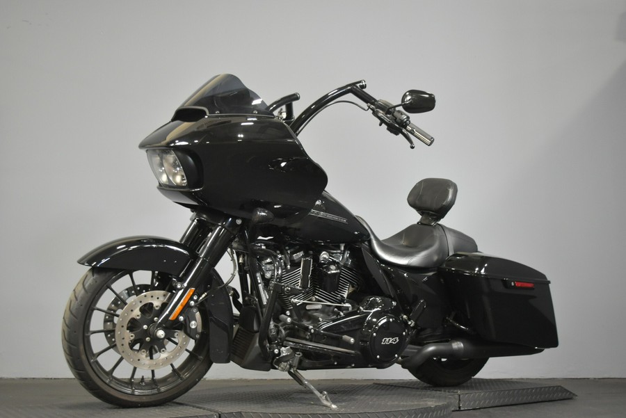 2019 Harley-Davidson Road Glide Special Vivid Black
