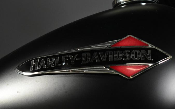 2019 Harley-Davidson Softail Slim Black Denim