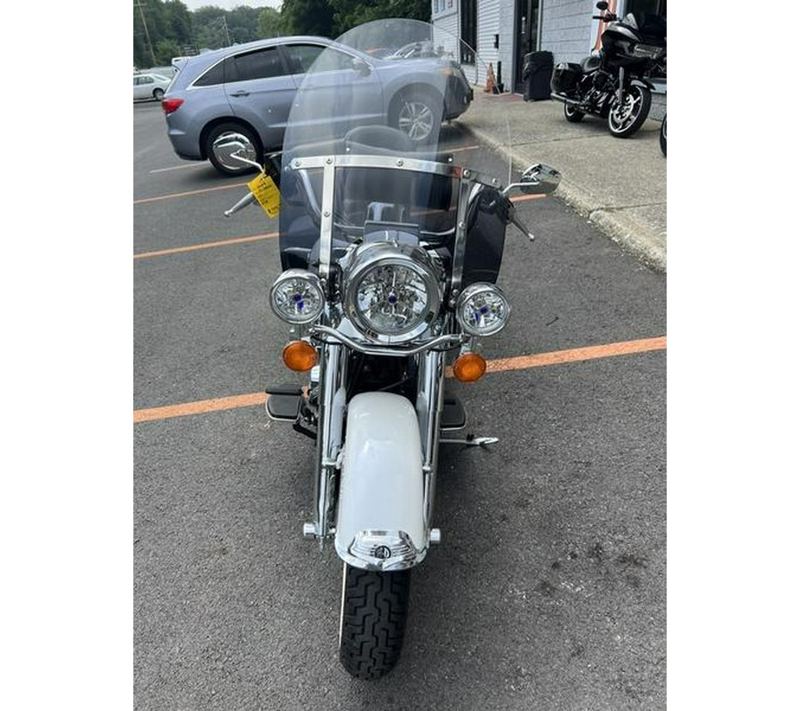 2004 Harley-Davidson® FLHRCI - Road King® Classic