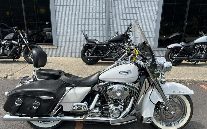 2004 Harley-Davidson® FLHRCI - Road King® Classic