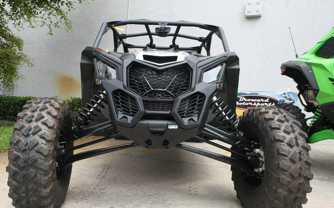 2025 Can-Am Maverick X3 Max RS Turbo RR Fiery Red & Hyper Silv