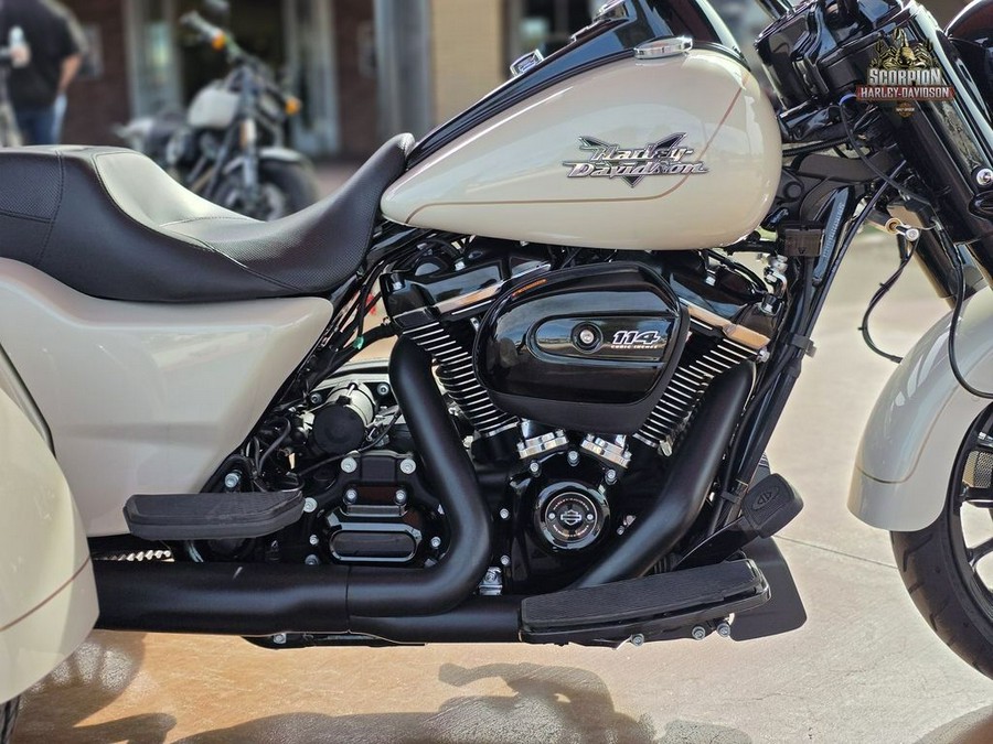 2023 Harley-Davidson® FLRT - Freewheeler®