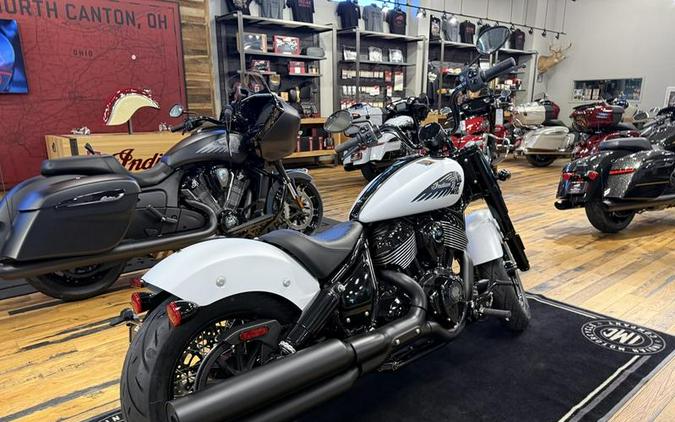 2026 Indian Motorcycle® Chief® Bobber Dark Horse® Ghost White Metallic Smoke