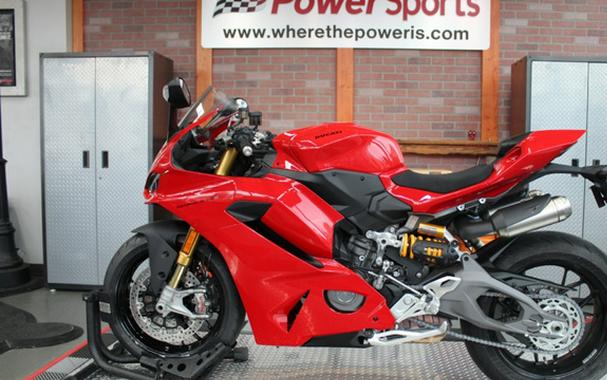 2026 Ducati Panigale V2 S