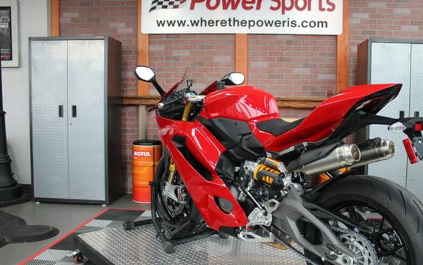 2026 Ducati Panigale V2 S