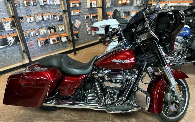 FLHXS 2017 Street Glide Special