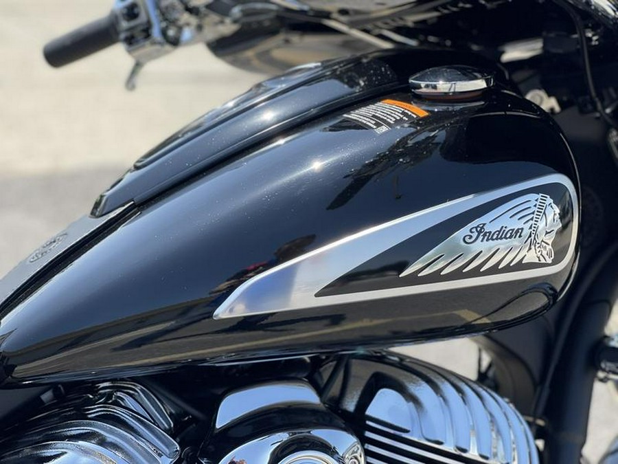 2023 Indian Motorcycle® Chieftain® Limited Black Metallic