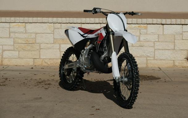 2026 YAMAHA YZ250 70TH ANNIVERSARY EDITION
