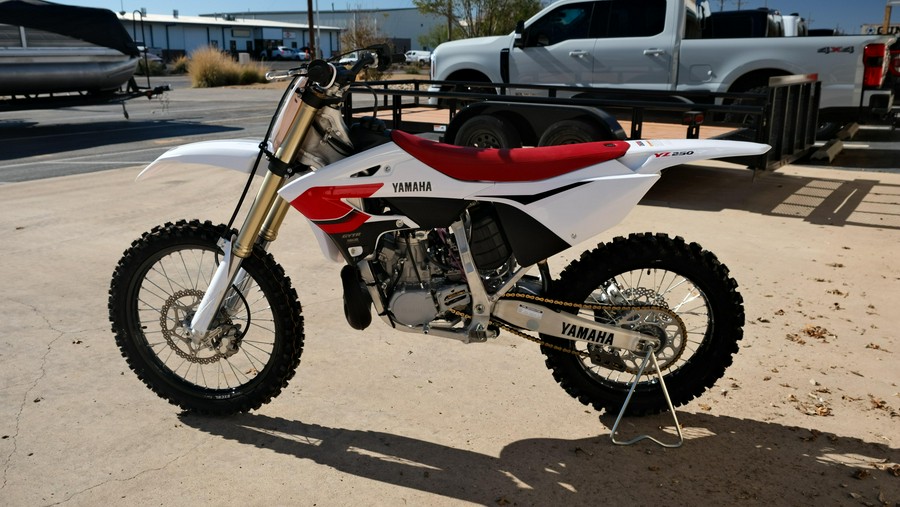 2026 YAMAHA YZ250 70TH ANNIVERSARY EDITION