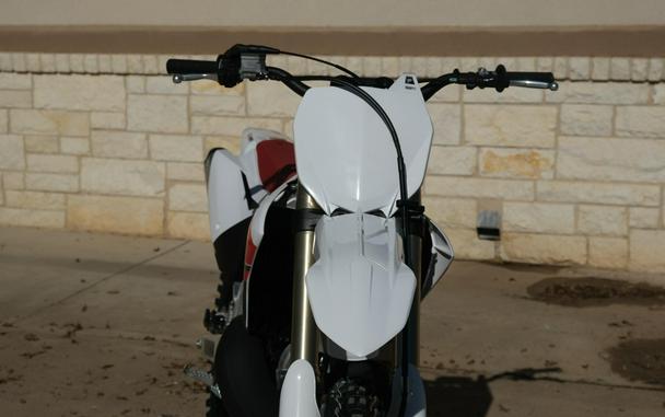 2026 YAMAHA YZ250 70TH ANNIVERSARY EDITION