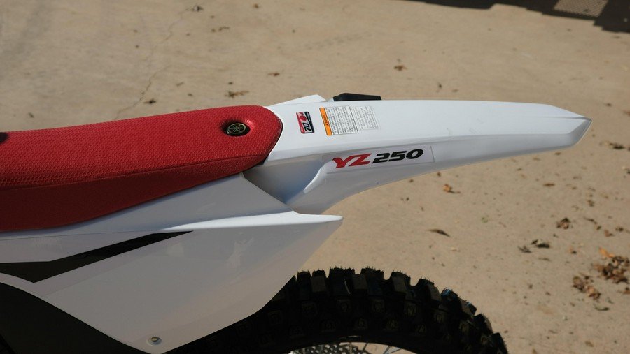 2026 YAMAHA YZ250 70TH ANNIVERSARY EDITION