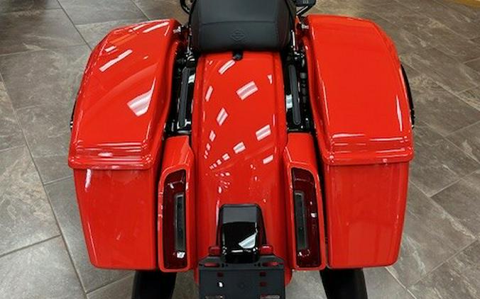 2026 Harley-Davidson® Road Glide® Blood Orange Black Trim