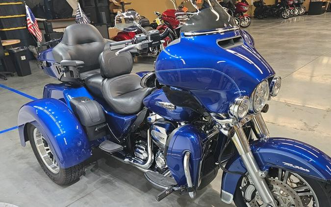 FLHTCUTG 2017 Tri Glide® Ultra
