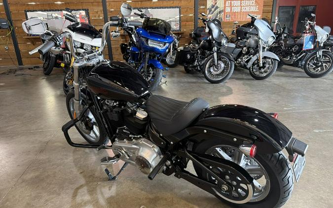 FXST 2024 Softail™ Standard