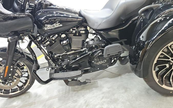 FLTRT 2025 Road Glide® 3