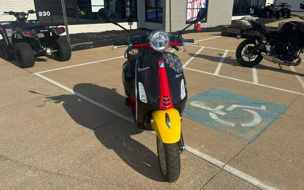 2023 Vespa Primavera 50 Disney Mickey Mouse Edition