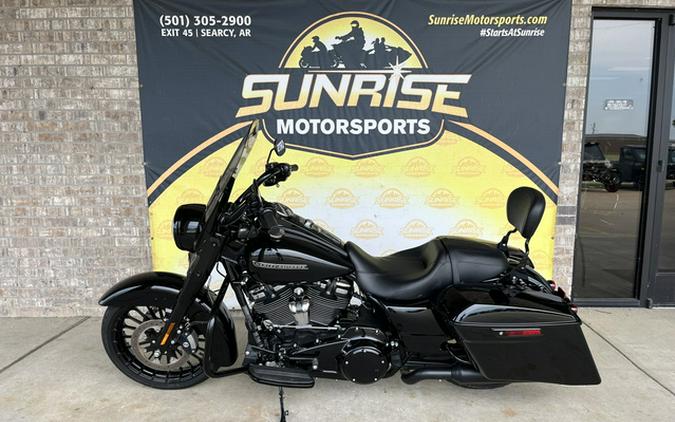 2017 Harley-Davidson FLTRXS Road Glide Special