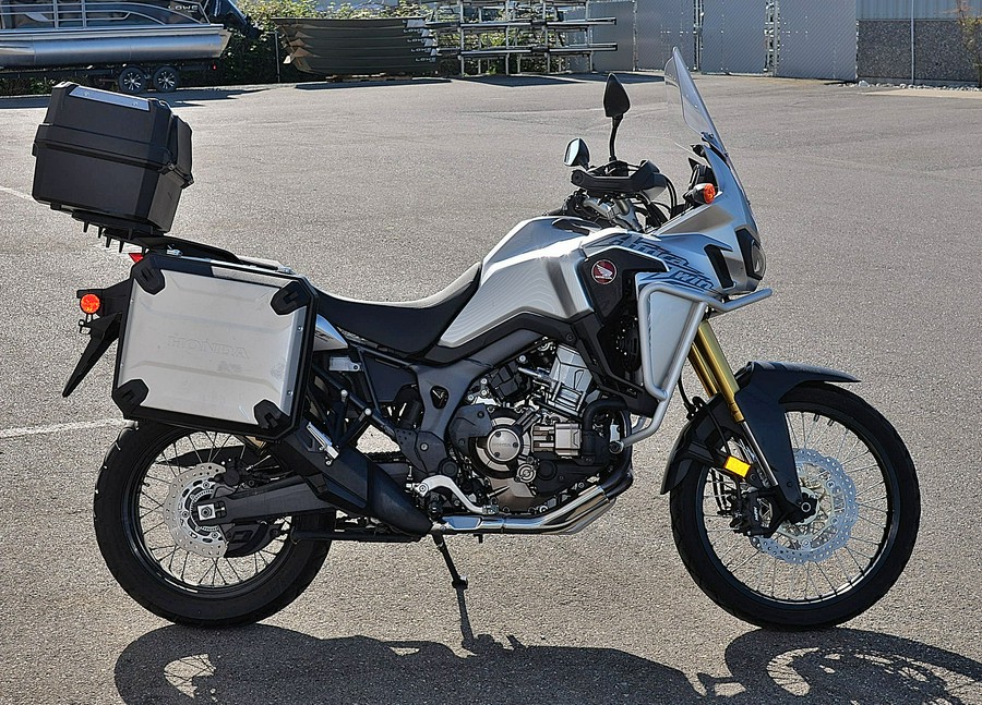 2016 HONDA Africa Twin DCT ABS