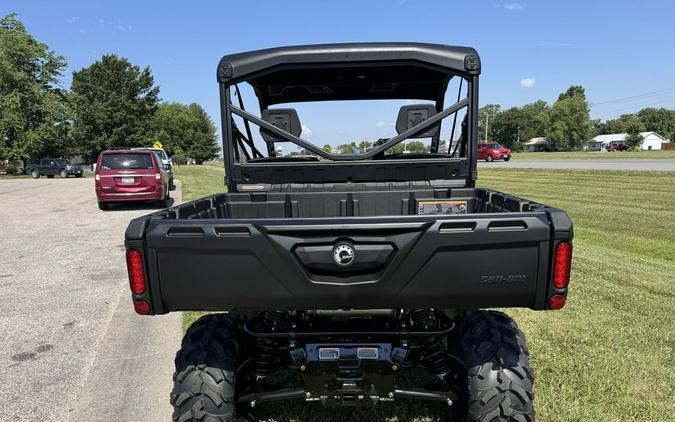 2024 Can-Am® Defender XT HD10