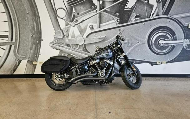 FLSL 2019 Softail Slim