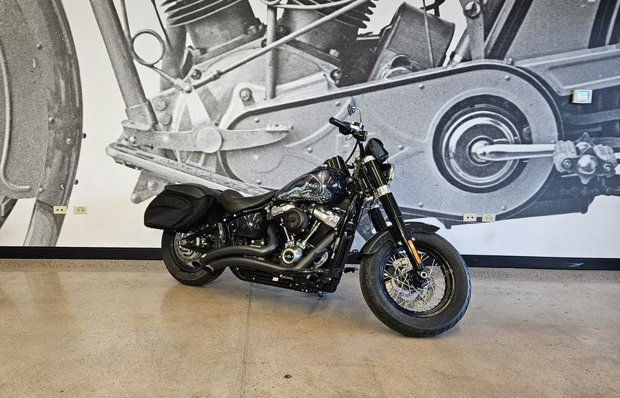 2019 Harley-Davidson® FLSL - Softail® Softail Slim®