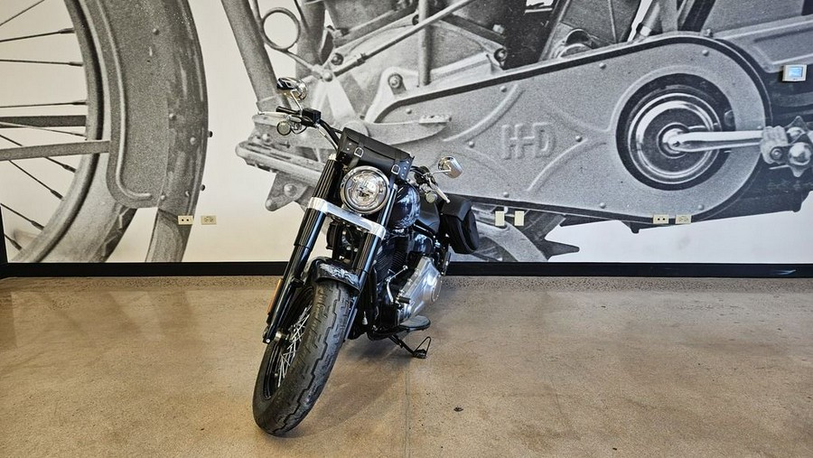 2019 Harley-Davidson® FLSL - Softail® Softail Slim®