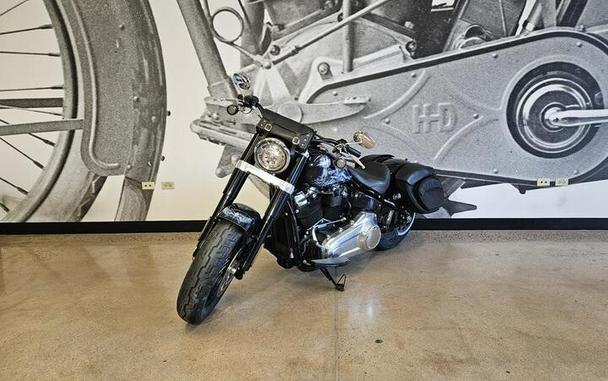 FLSL 2019 Softail Slim