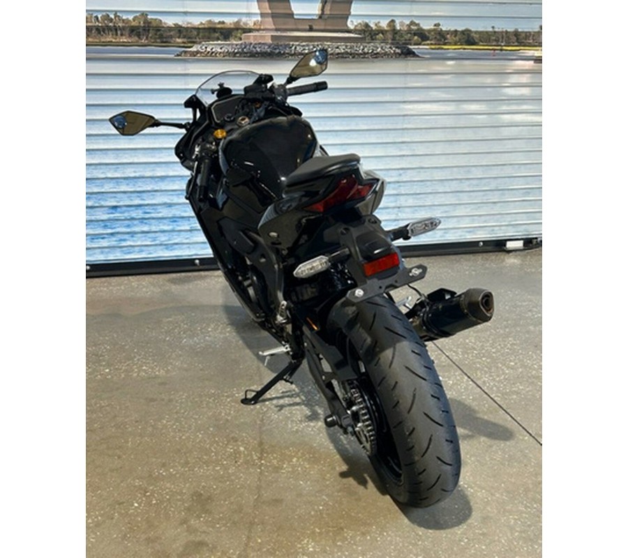 2025 Kawasaki NINJA ZX-4R ABS