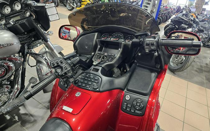 2008 HONDA GOLD WING