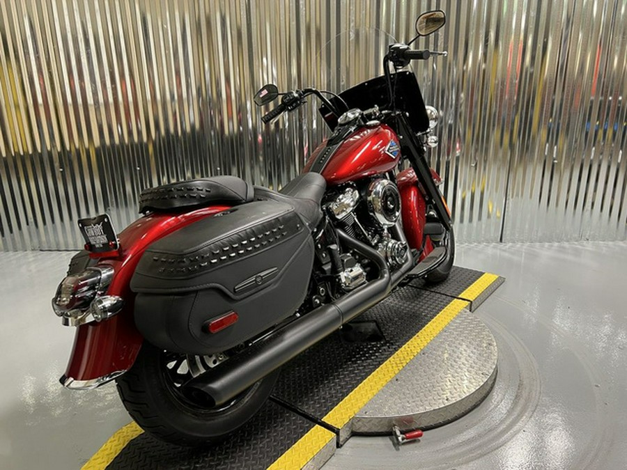 2026 Harley-Davidson Softail FLHC - Heritage Classic